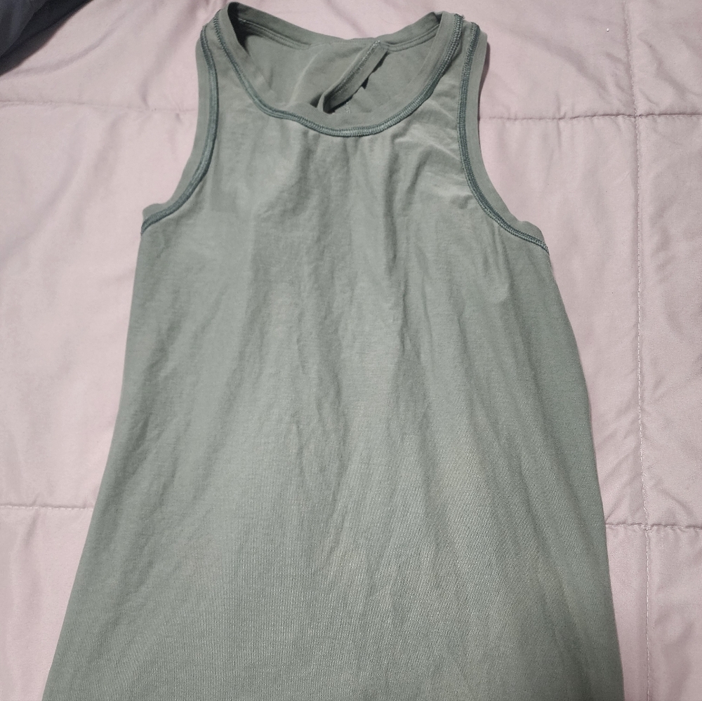 Womens Lululemon Top